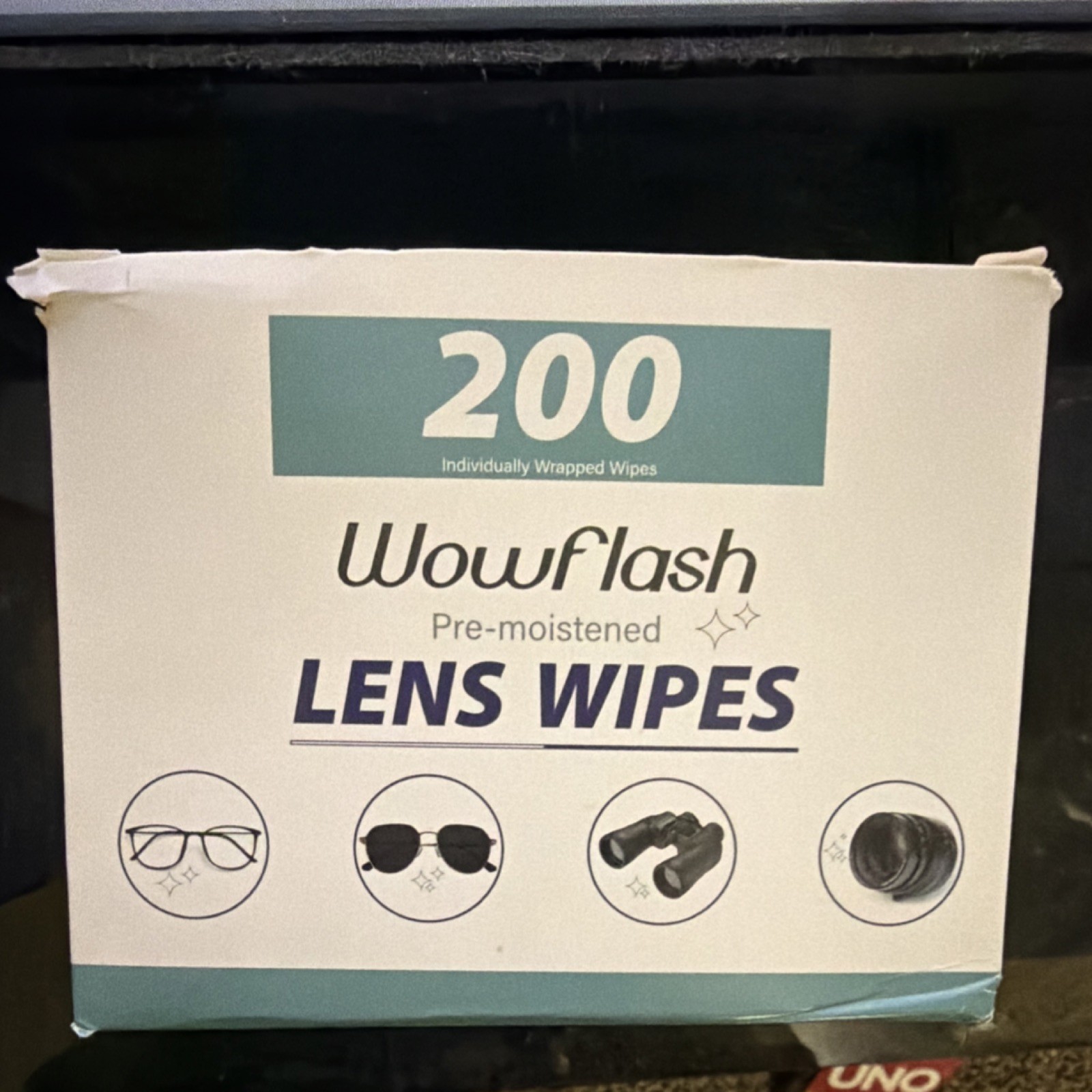 Wowflash Pre-moistened White Lens Wipes 200 Pack Individually Wrapped Wowflash Pre-moistened White Lens Wipes 200 Pack Individually Wrapped