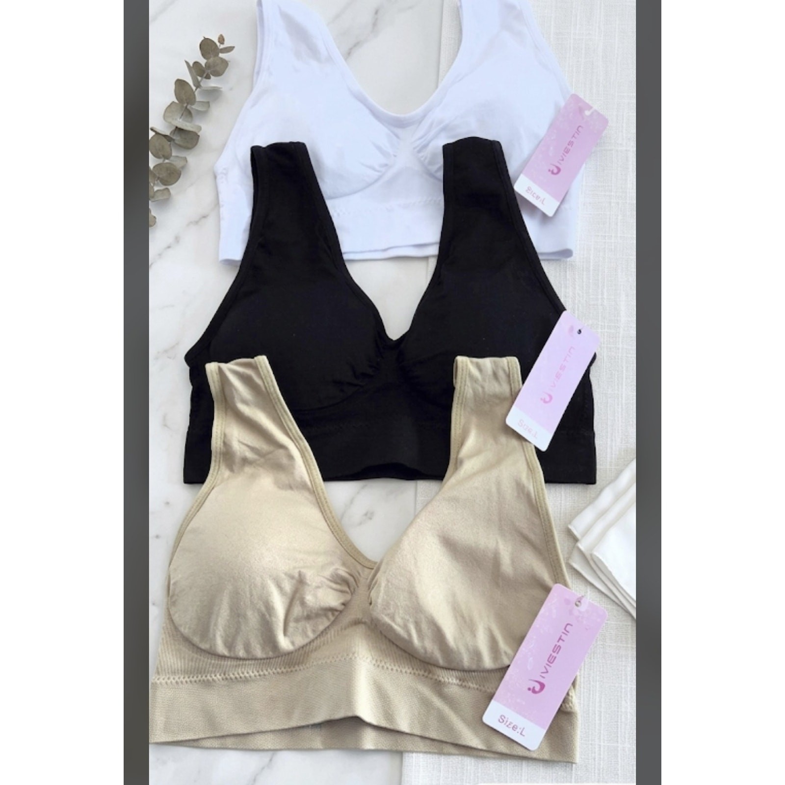NWT 3pcs Women\'s Seamless Sports Bras Set Wireless Full Coverage Bralette Size L NWT 3pcs Women\'s Seamless Sports Bras Set Wireless Full Coverage Bralette Size L