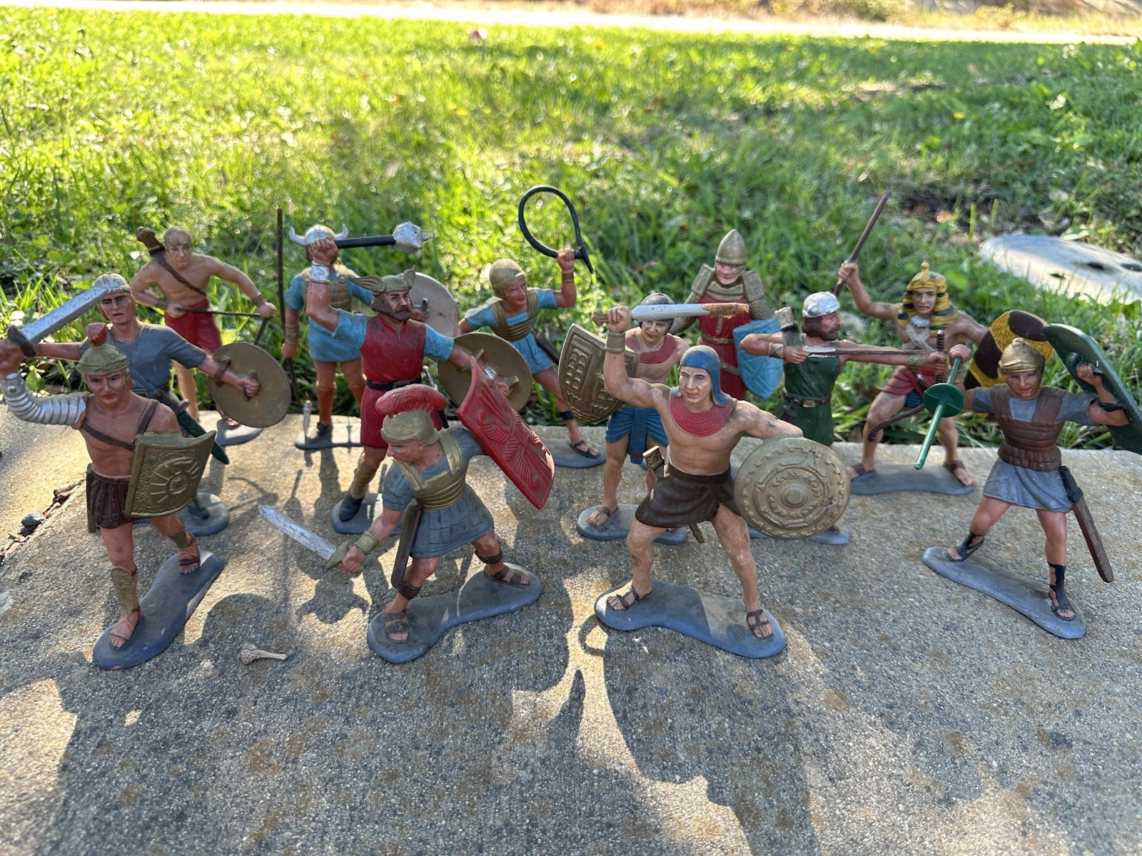 Vintage GoldMarx 6” Warriors Lot of 13 Vikings Egyptians Romans Complete Figures