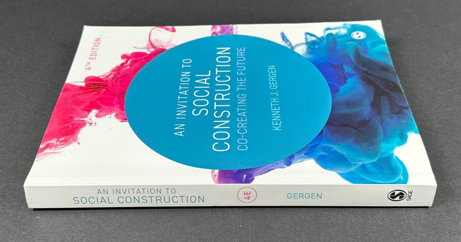 An Invitation to Social - Paperback, by Gergen Kenneth J. 4th Ed. Very Good Cond