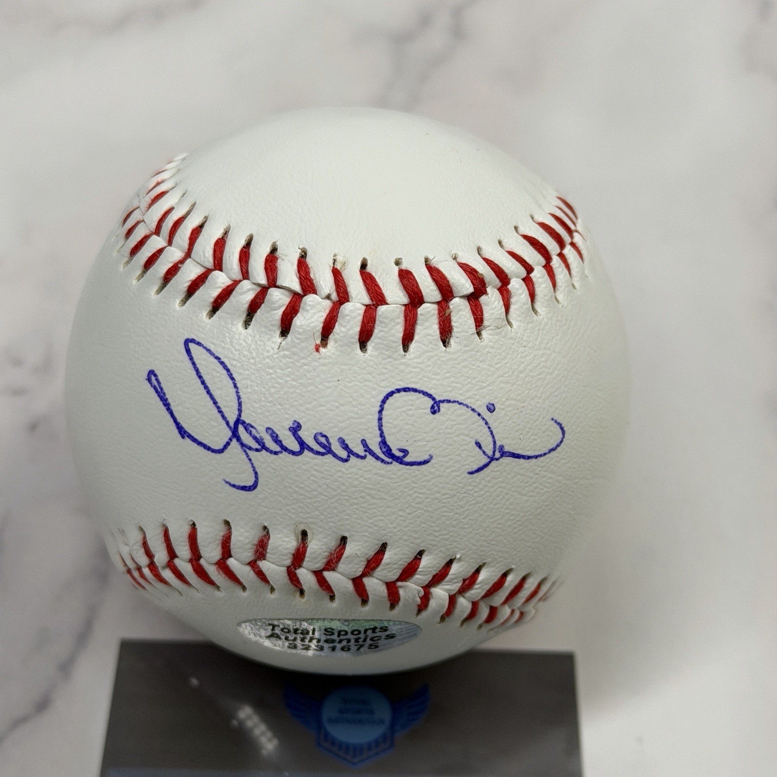 Mariano Rivera Signed Autographed Baseball Yankees w/COA