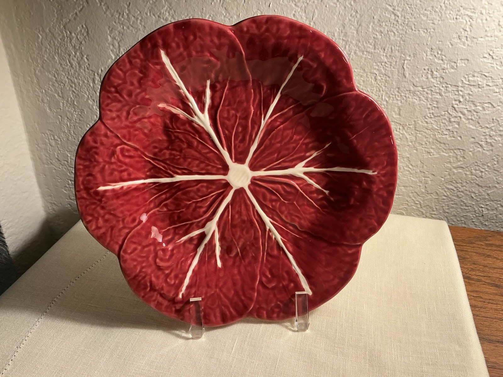 Bordallo Pinheiro Dark Red Cabbage Leaf  Plate 9.25” Ltd. Edition Discontinued