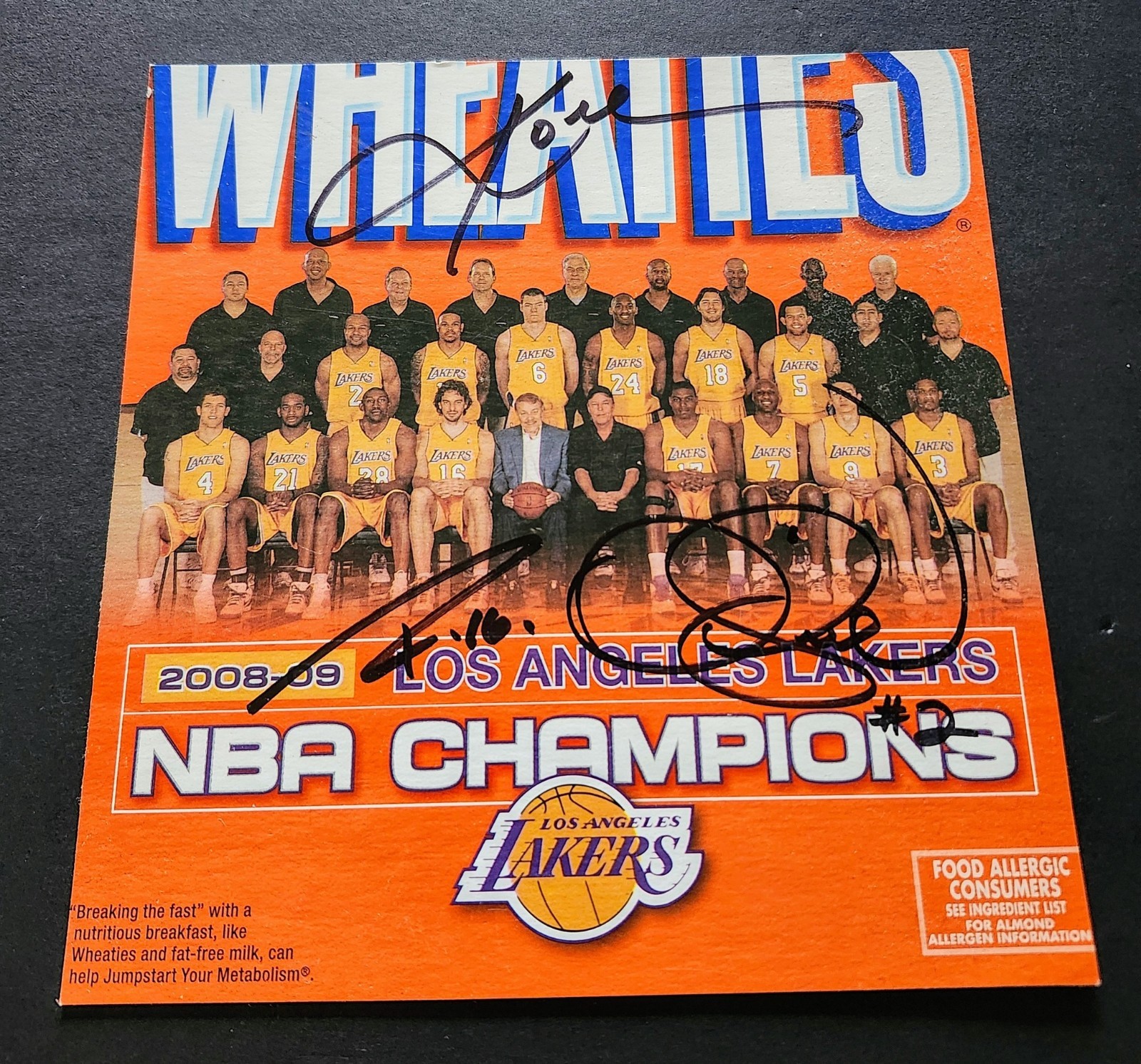 Lakers Kobe Bryant Derek Fisher Pau Gasol Wheaties signed piece