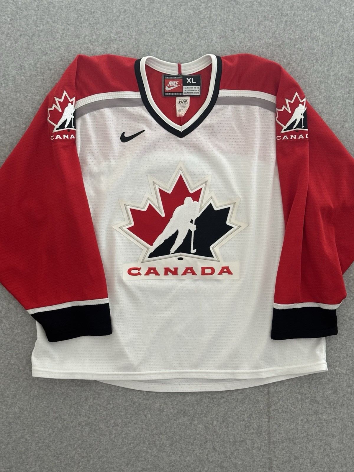 Vintage Team Canada Nike Team Hockey Jersey 1998 Nagano Olympics White Men’s XL