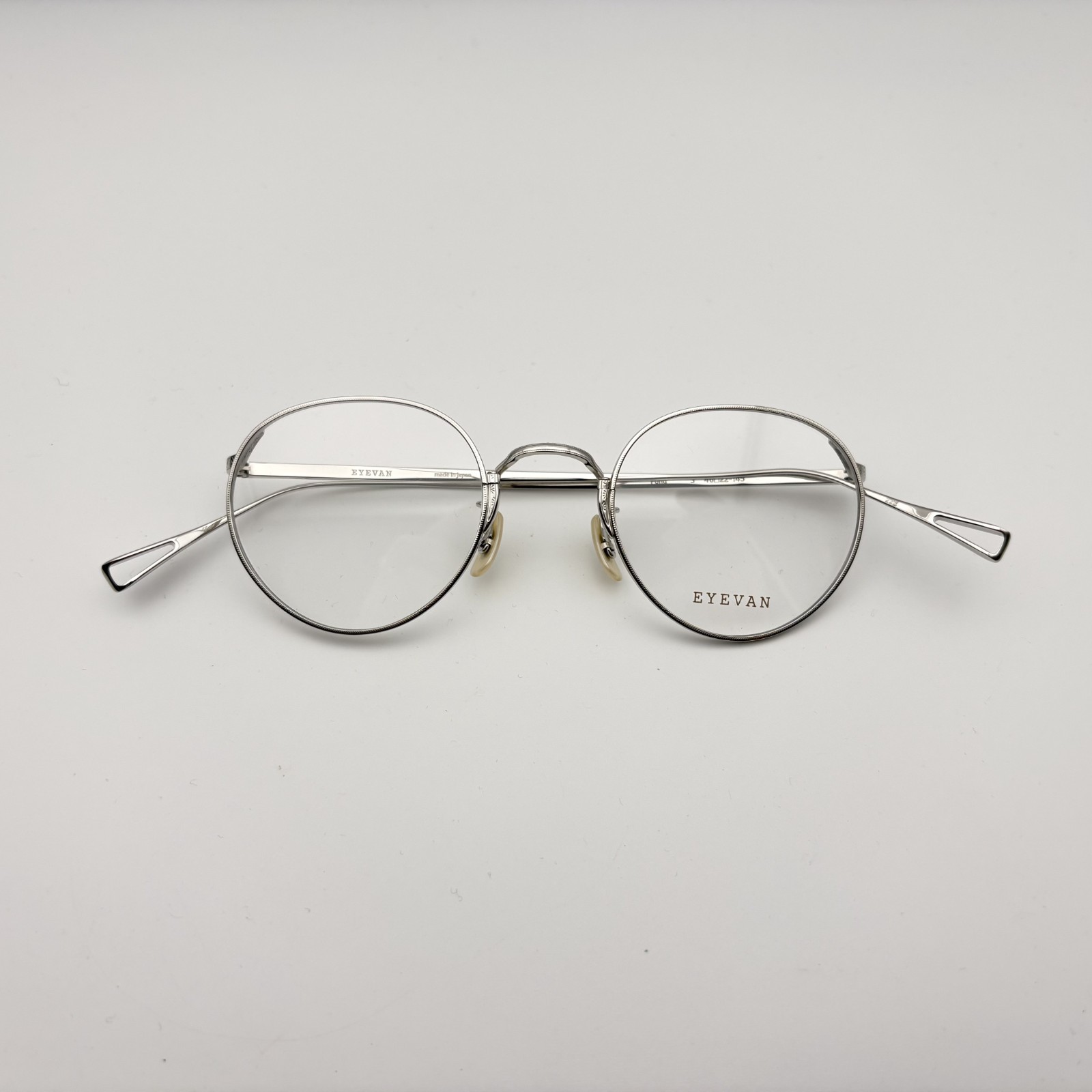 NEW EYEVAN Pond S Silver Titanium Round Glasses Frames Japan 46mm Eyeglasses NEW EYEVAN Pond S Silver Titanium Round Glasses Frames Japan 46mm Eyeglasses
