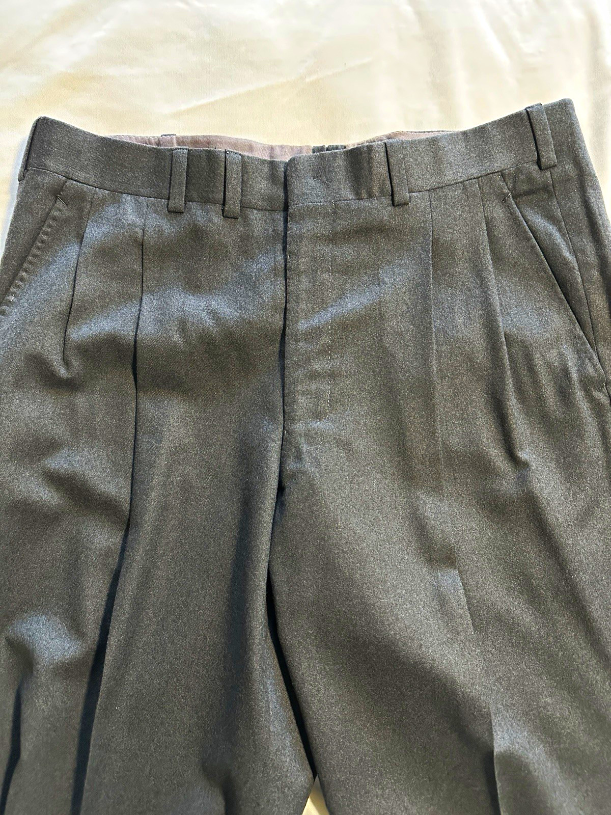 Oxxford Men’s Gray Wool Twill Pleated Dress Pants Straight Leg 34W