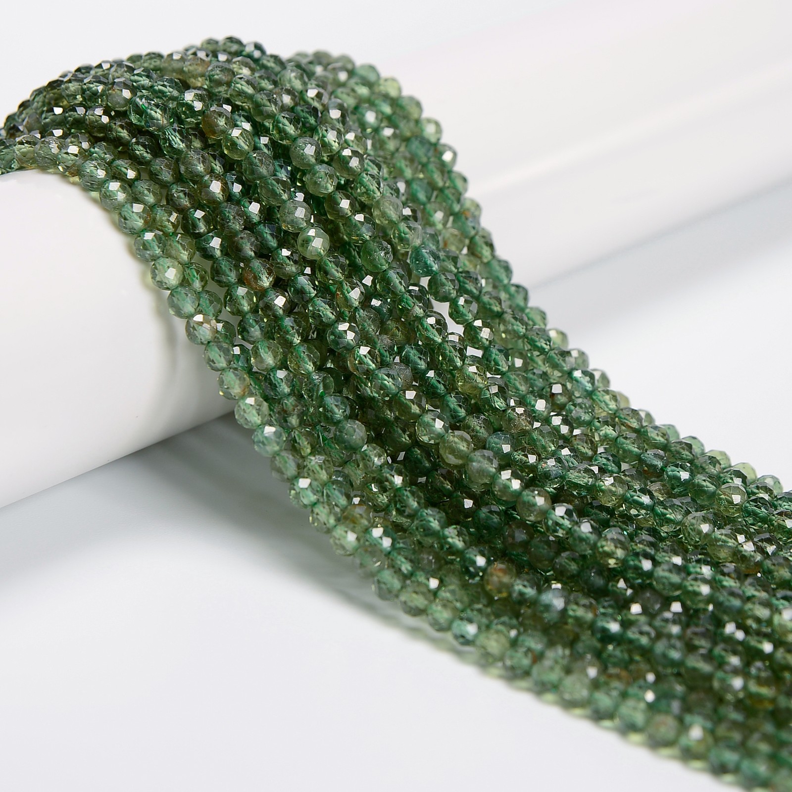 Natural Green Apatite Faceted Round Beads Size 4mm 15.5