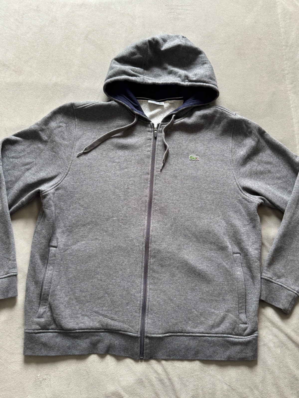Lacoste Full Zip-Up Thick Hoodie Jacket Gray Classic Sweatshirt Size Large Lacoste Full Zip-Up Thick Hoodie Jacket Gray Classic Sweatshirt Size Large