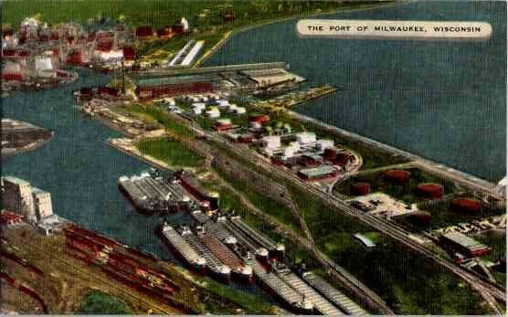 Postcard Port of Milwaukee WI Wisconsin linen UNP World\'s Largest Car Ferry Port Postcard Port of Milwaukee WI Wisconsin linen UNP World\'s Largest Car Ferry Port