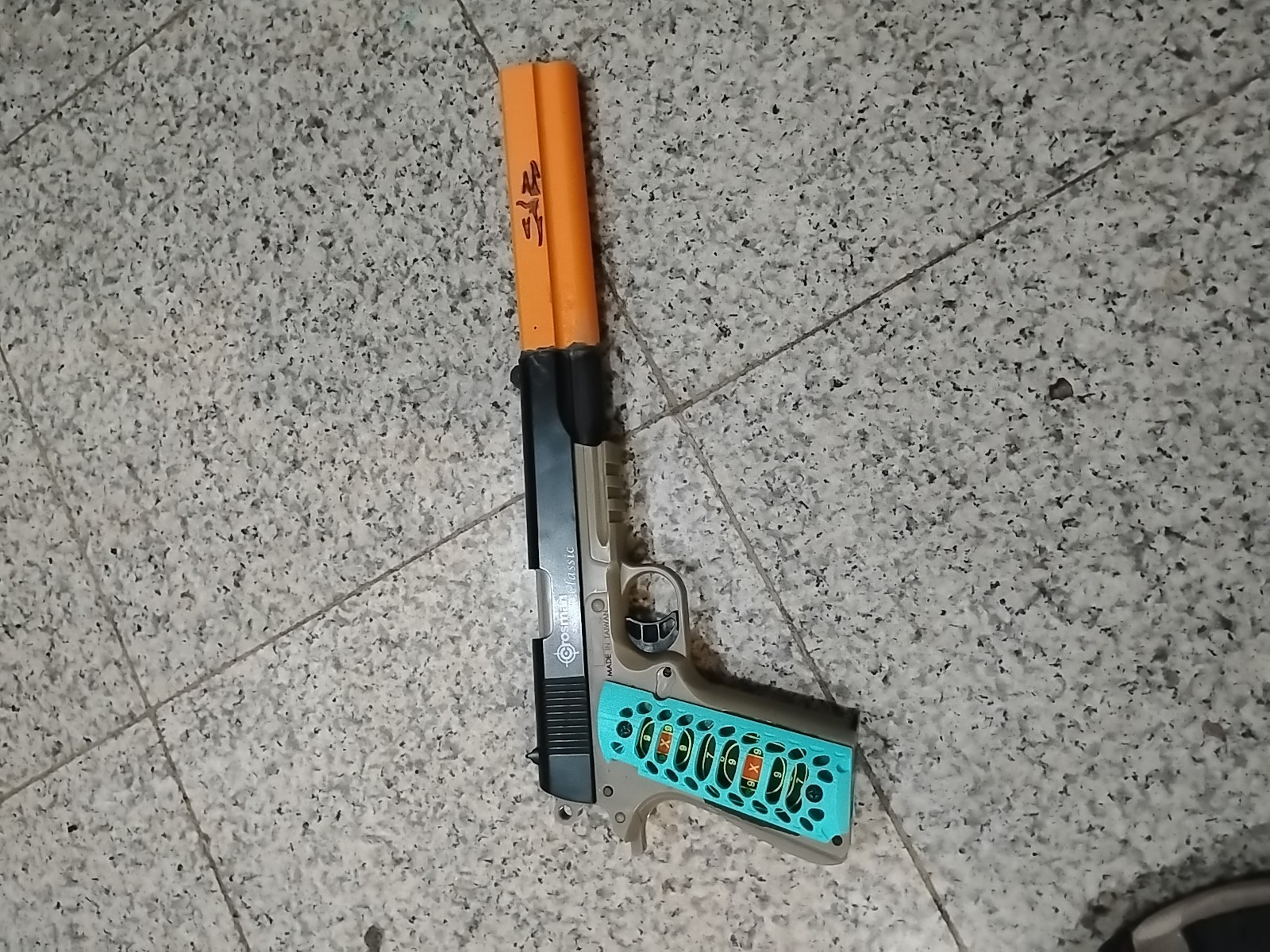 Modified Crosman Classic Spring Powered .177 Cal BB Pistol AMT hard baller grips Modified Crosman Classic Spring Powered .177 Cal BB Pistol AMT hard baller grips