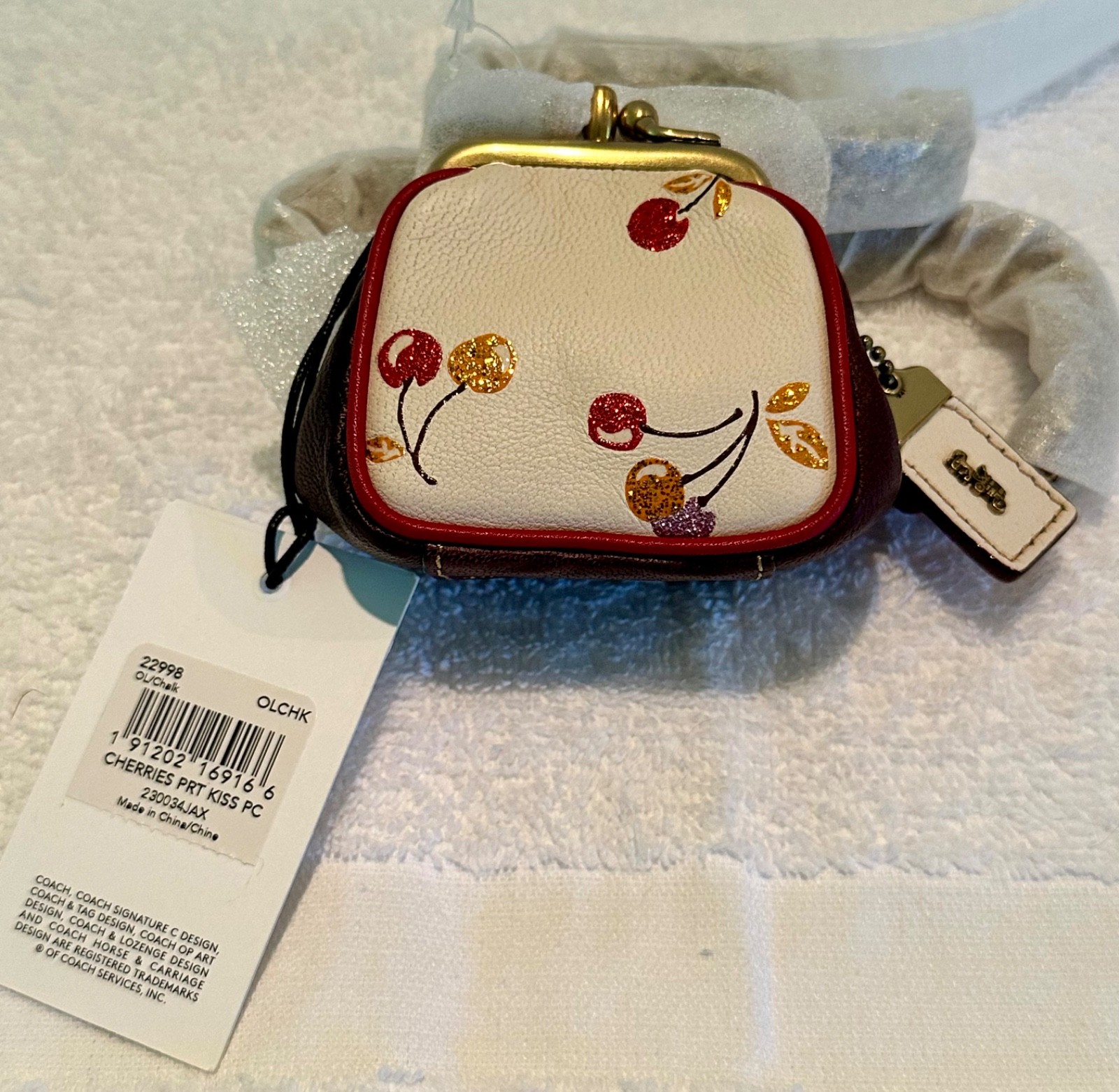 COACH 1941 Double Kisslock Necklace Pendant Chain Pouch Glovetan Leather NWT New
