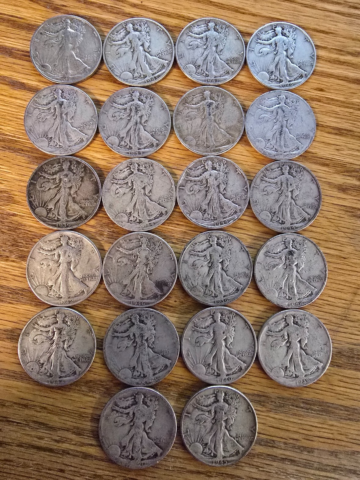 (22) 1934-1947 Walking Liberty Half Dollar 90% Silver $11 Face Lot
