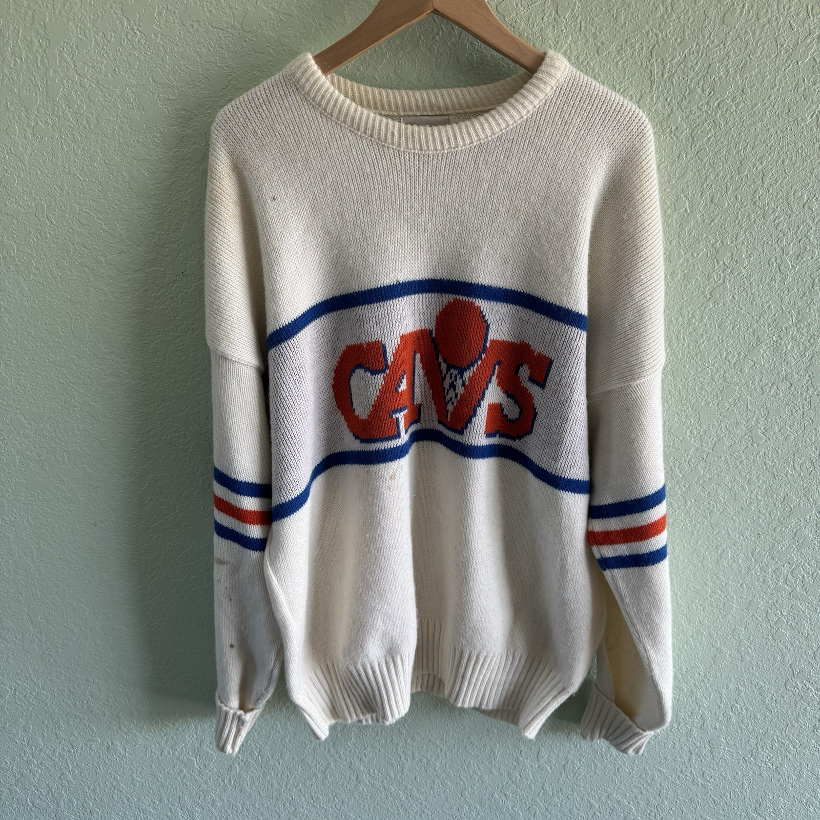 Cleveland Cavaliers Sweater XL Cliff Engle Mens White Made In USA Vintage Cleveland Cavaliers Sweater XL Cliff Engle Mens White Made In USA Vintage