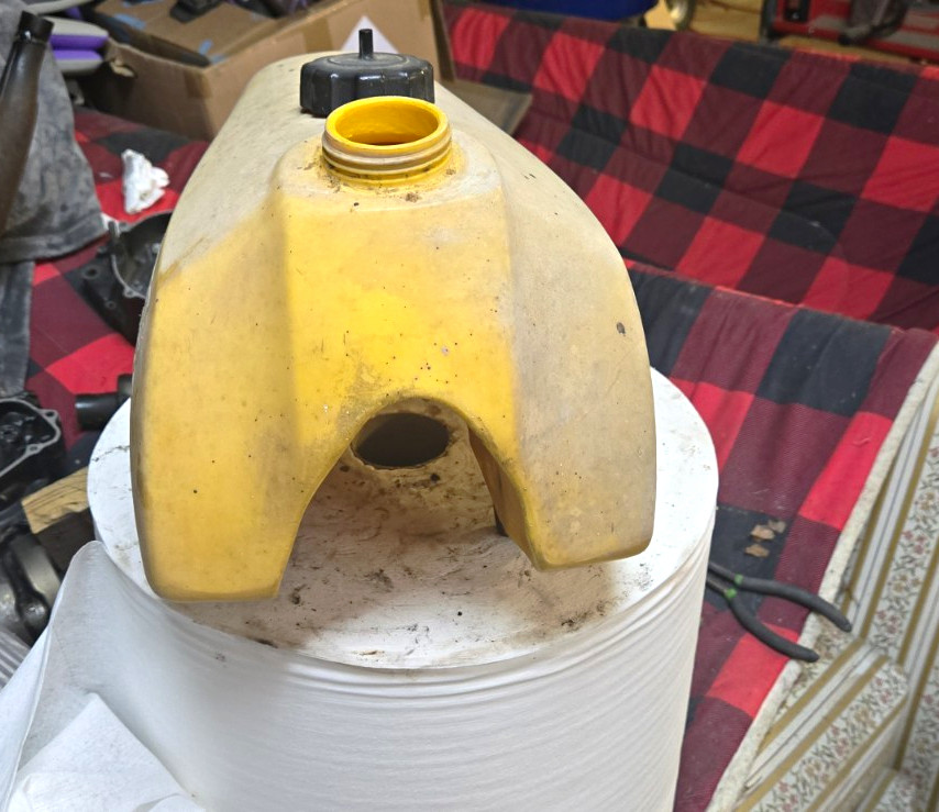 1978 Yamaha Yz 250 Tank 1978 Yamaha Yz 250 Tank