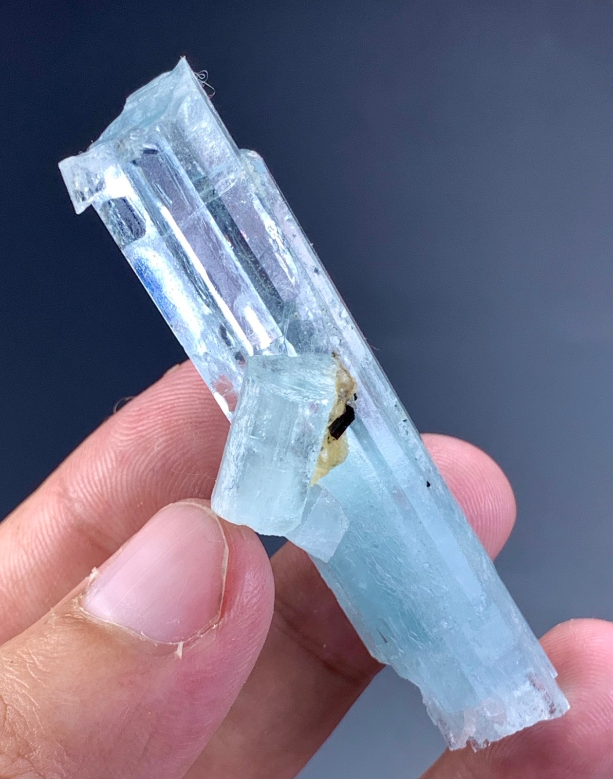 Aquamarine Crystal From Pakistan 110 Carat