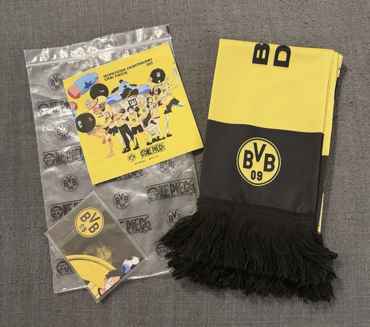 2025 ONE PIECE BVB X ONE PIECE MATCH DAY 2025 #003 MONKEY D. LUFFY SCARF 2025 ONE PIECE BVB X ONE PIECE MATCH DAY 2025 #003 MONKEY D. LUFFY SCARF