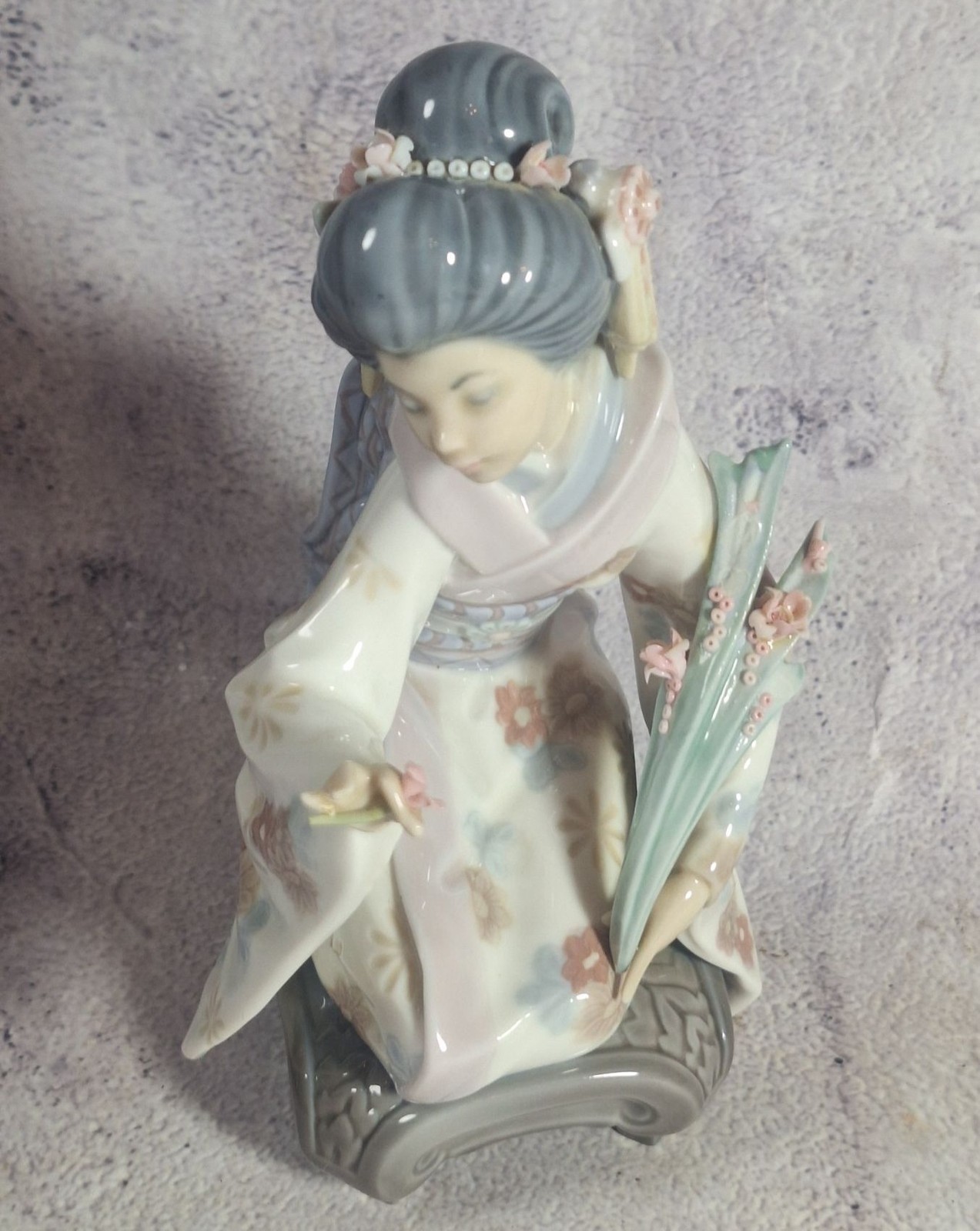 Lladró Porcelain Figurine 
