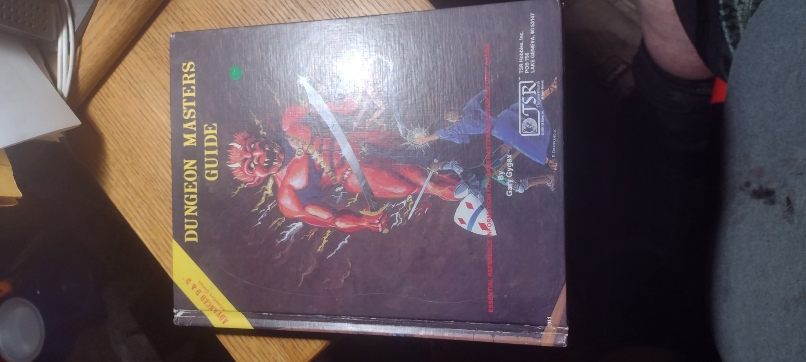 AD&D D&D Dungeons & Dragons Dungeon Masters Guide 2011 Great Condition