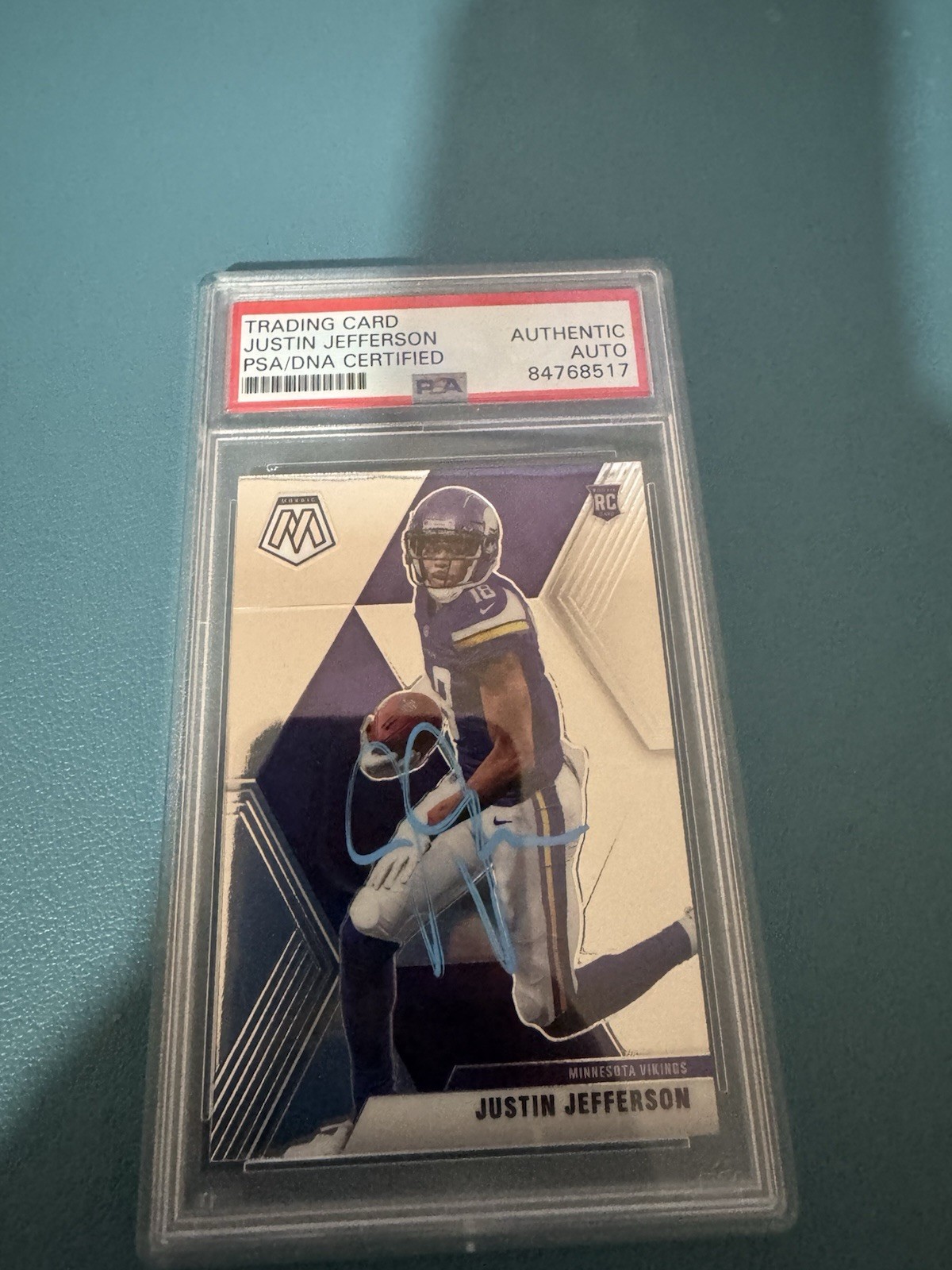 2020 Panini Mosaic Rookies Justin Jefferson #209 Authentic Autographed Card