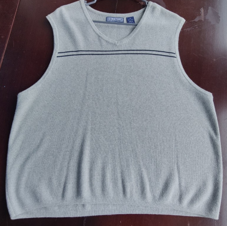 VTG Structure Sweater Vest (Men\'s XL) Gray with Blue Stripes Made in Hong Kong