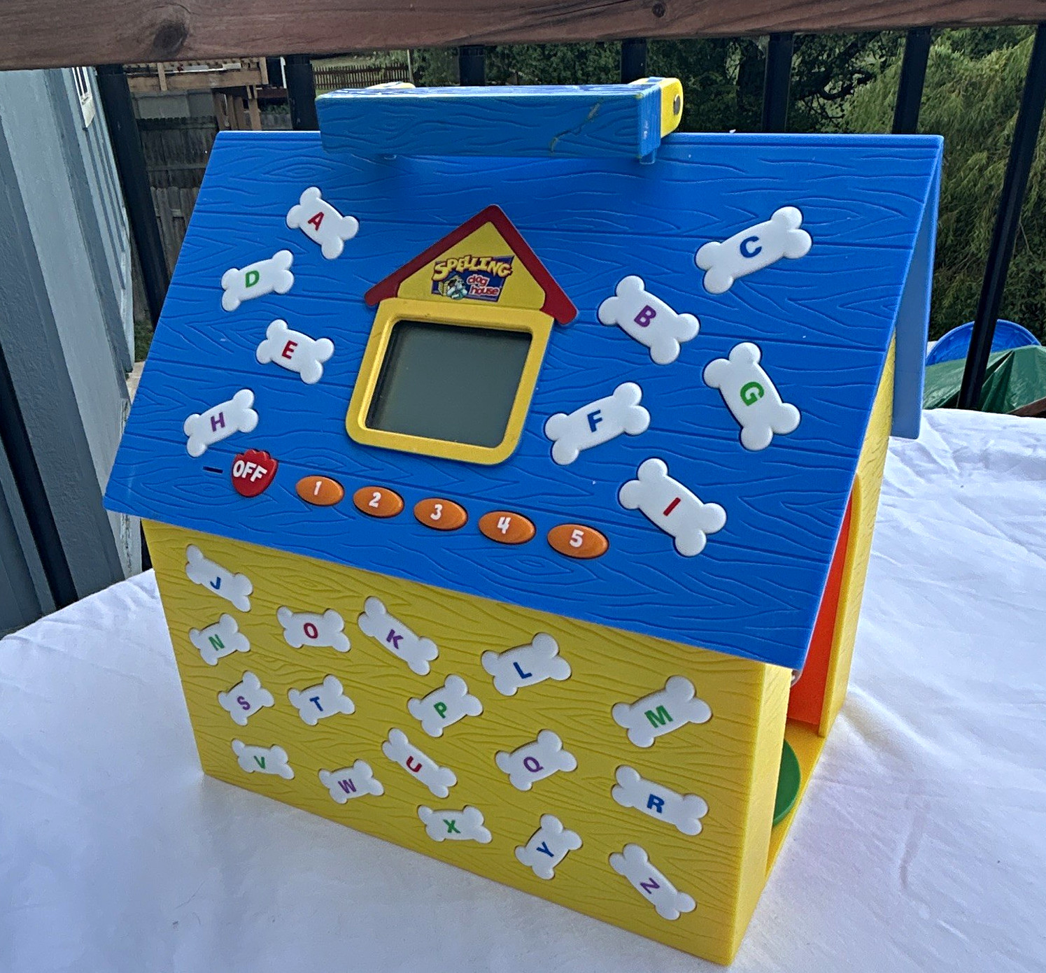 Vintage 2001 General Creation Electronic Spelling Dog House Learning Toy - WORKS