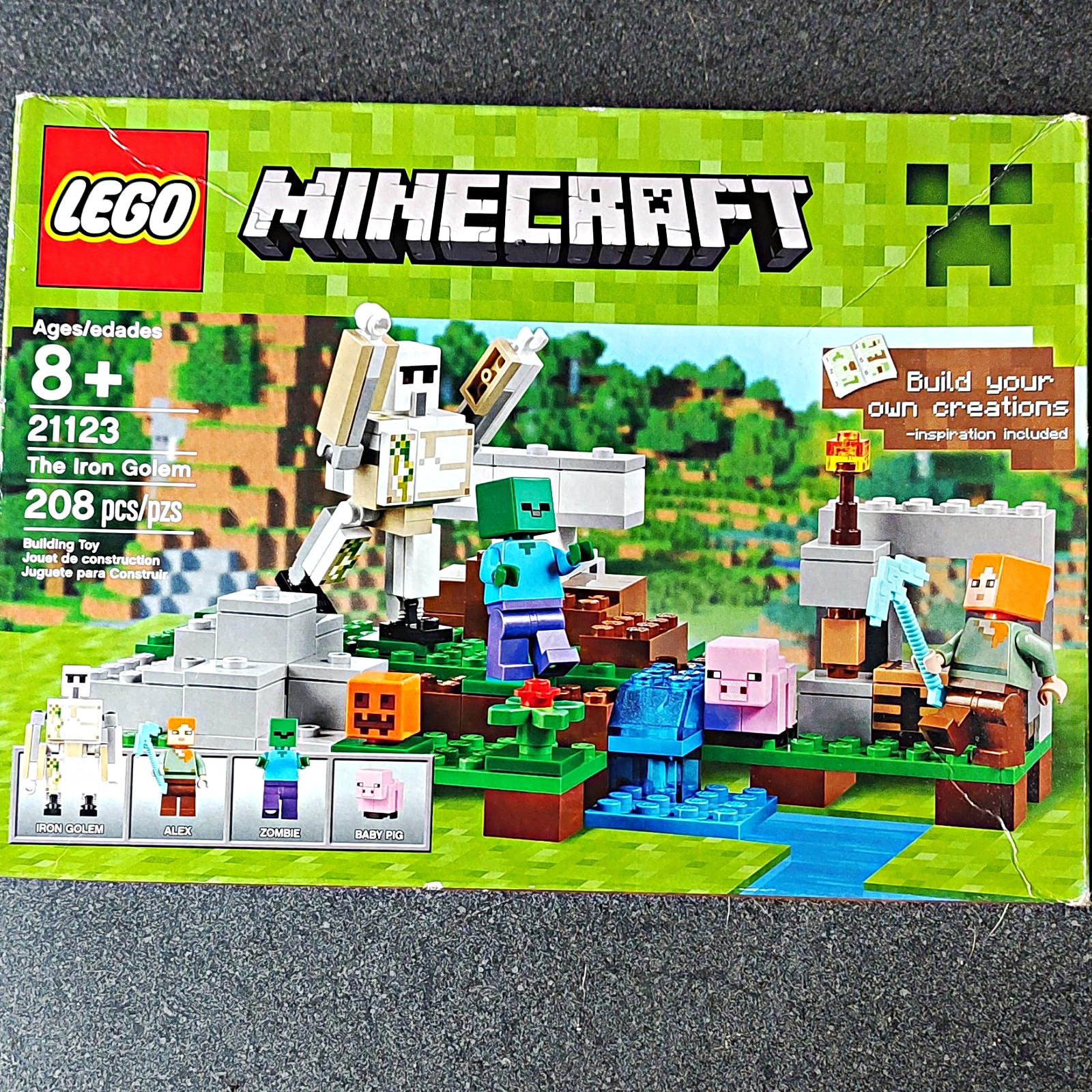 LEGO Minecraft 21123 The Iron Golem 208 pcs Complete Set Box Age 8+