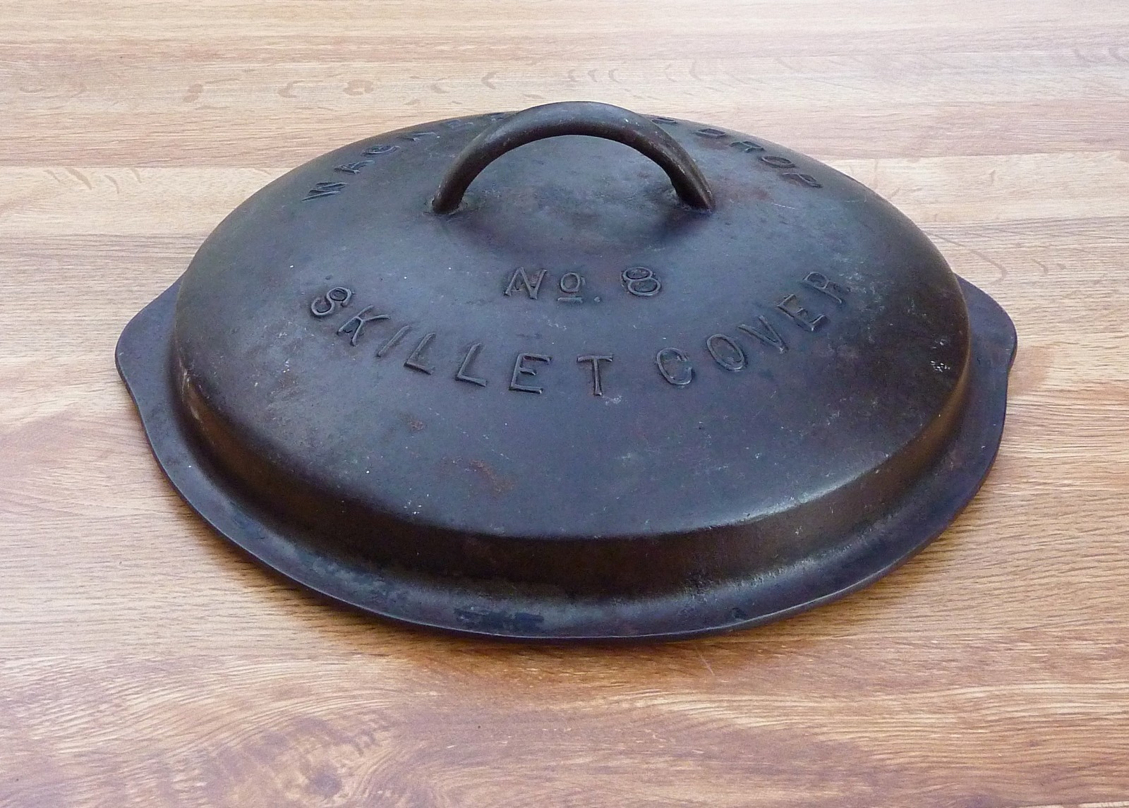 Vintage Wagner Ware #8 Cast Iron Skillet Drip Drop Lid 1068 High Dome LID ONLY Vintage Wagner Ware #8 Cast Iron Skillet Drip Drop Lid 1068 High Dome LID ONLY