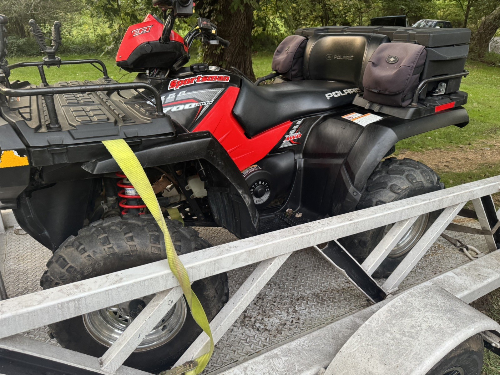 Polaris sportsman 700 efi title  runs great adult owned 4x4