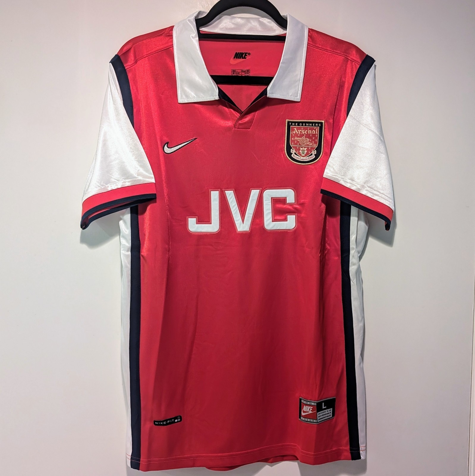 Arsenal London Dennis Bergkamp 1999 Retro Jersey Men\'s M