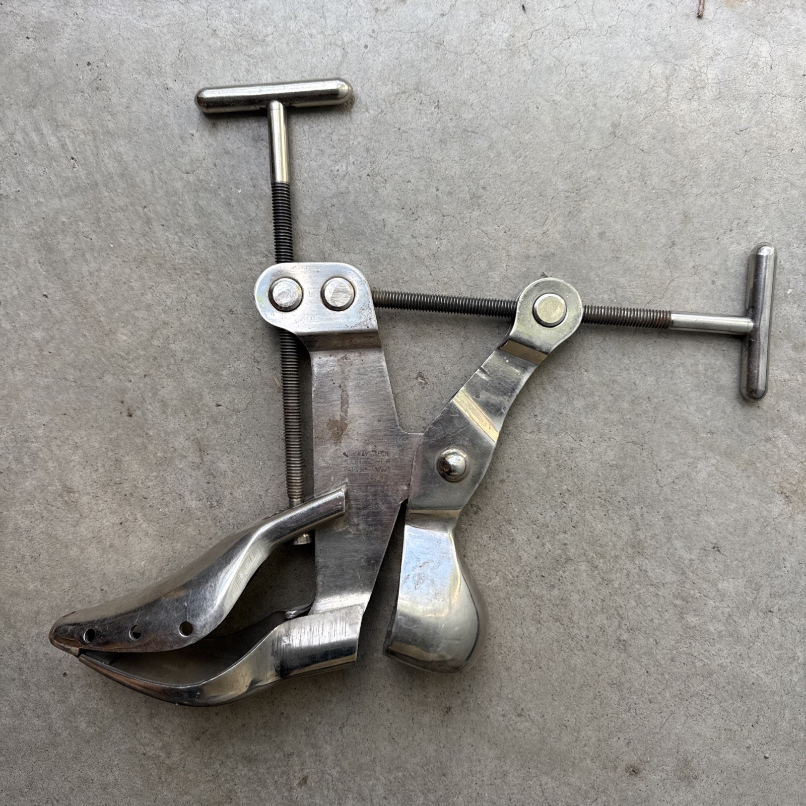 Nu way shoe stretcher antique vintage metal foot feet podiatry 20s 30s 40s Nu way shoe stretcher antique vintage metal foot feet podiatry 20s 30s 40s