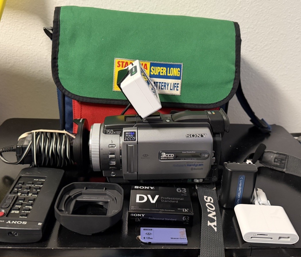Sony Handycam DCR-TRV950 MiniDV 3CCD Tapeless + 0.3x Fisheye TESTED WORKING✅ BT