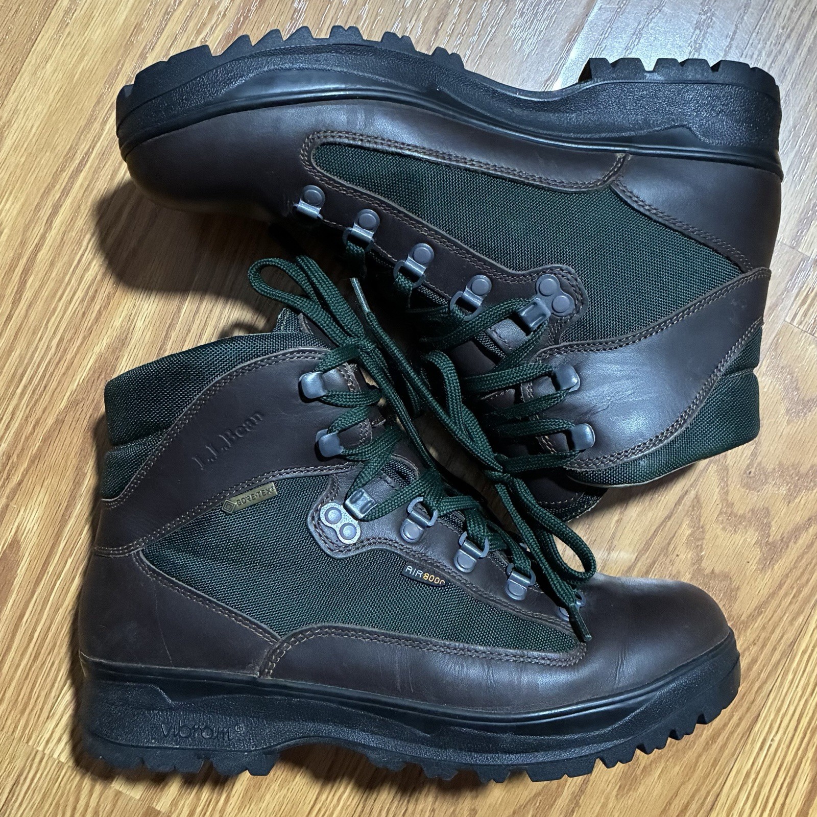 L.L. Bean Cresta Air 8000 GoreTex Vibram Hiking Boot Size 8.5 Green Brown Mens