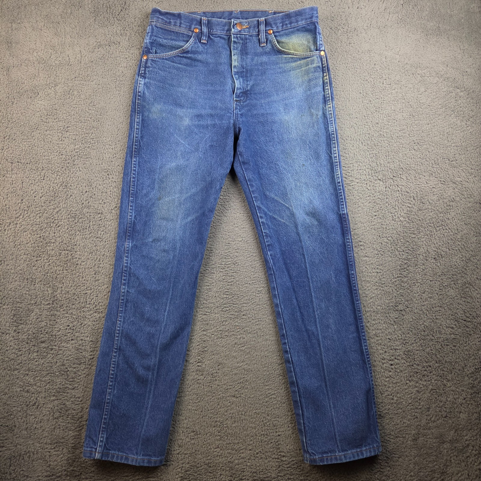 Vintage Wrangler 13MWZ Jeans Men\'s 33x34 Blue Denim Pants Cowboy Cut Workwear