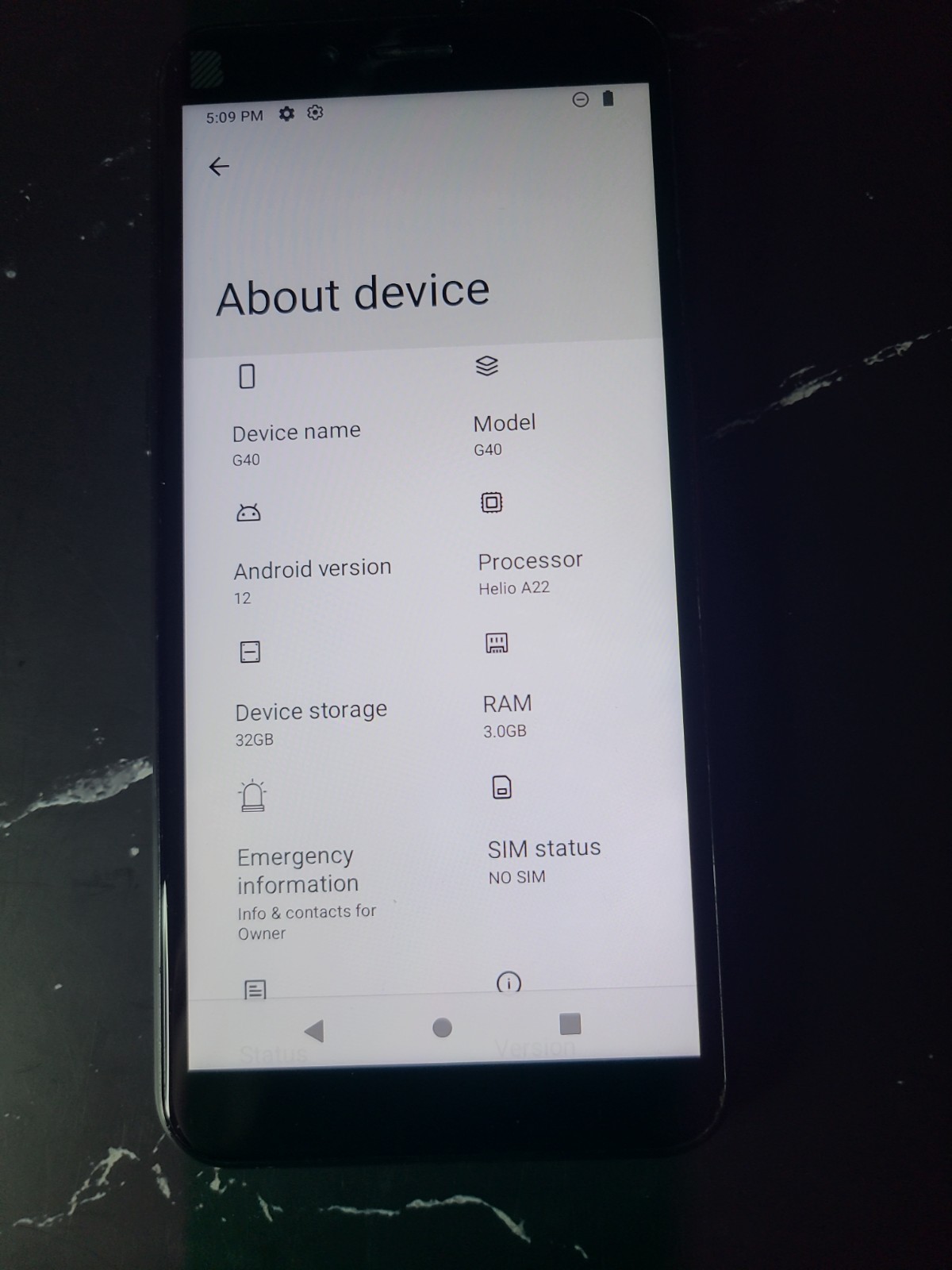 BLU G40 - 32GB (Unlocked) Android 12 - Working - Read Description (As-Is)