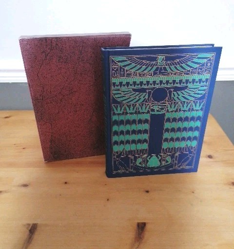 The Folio Society Egypt revealed by T.G.H James HB 1997 in slip case VG/VG+ The Folio Society Egypt revealed by T.G.H James HB 1997 in slip case VG/VG+