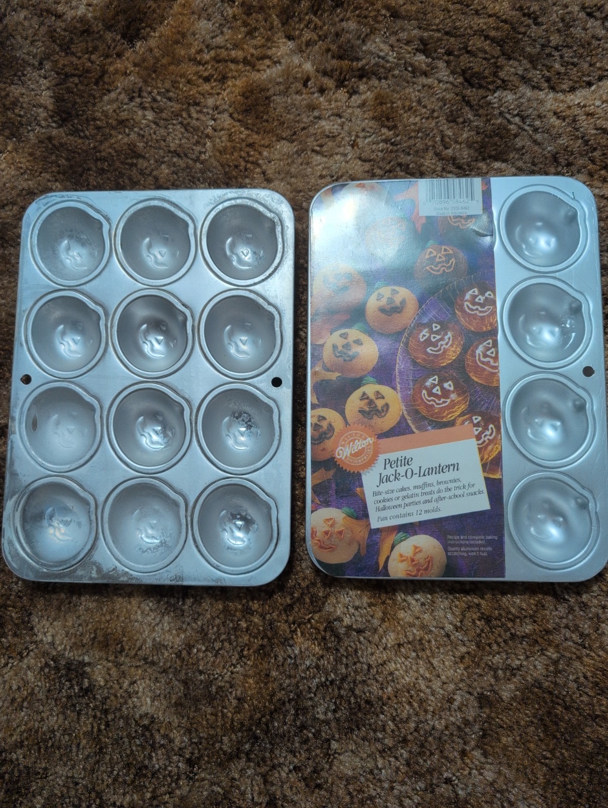 (2)Vtg 1994 Wilton Pumpkin Jack’O Lantern Cupcake Pan Mini Muffin Mold Halloween
