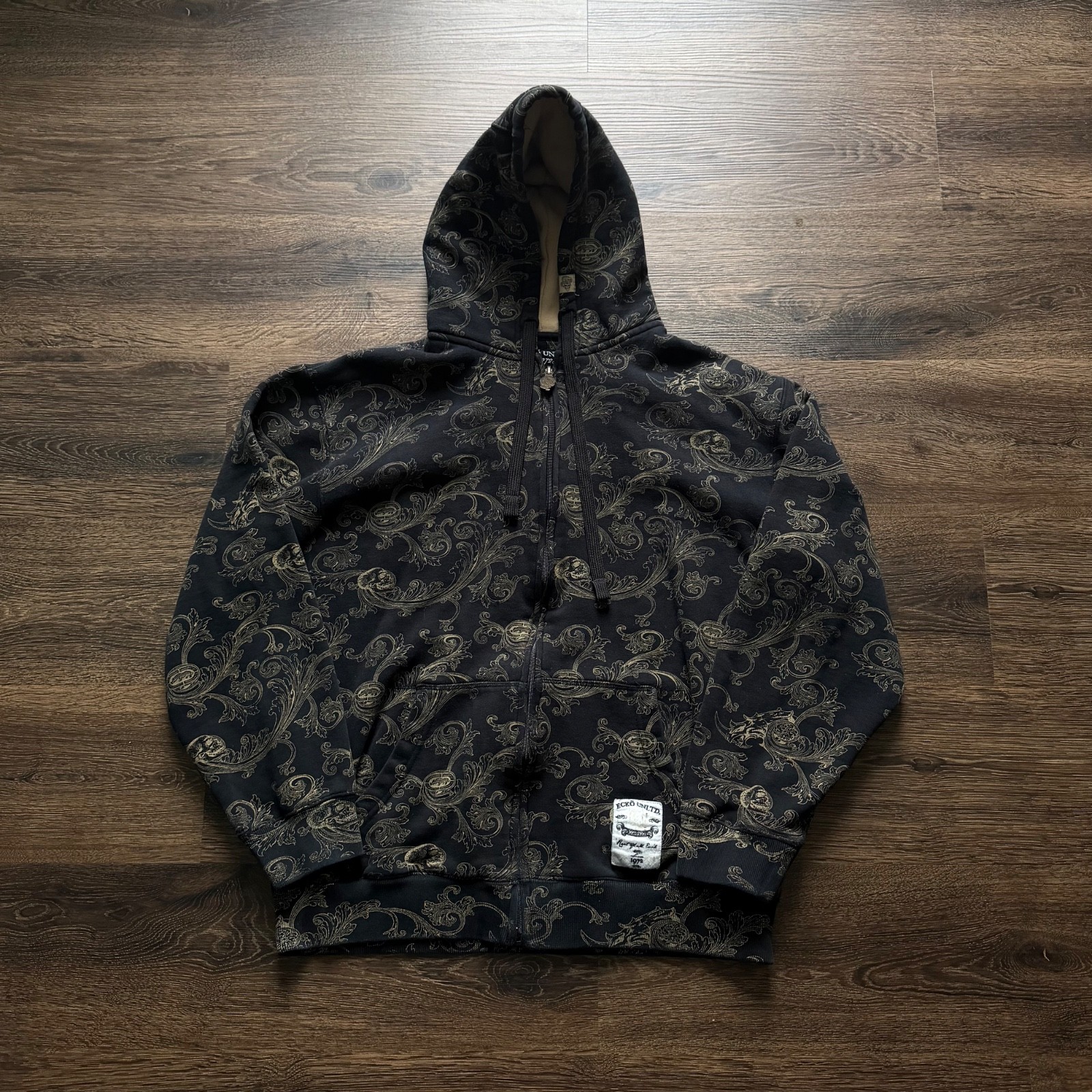 VTG Y2K Ecko Unltd Root Of All Evil Paisley Skull All Over Print Zip Hoodie M VTG Y2K Ecko Unltd Root Of All Evil Paisley Skull All Over Print Zip Hoodie M