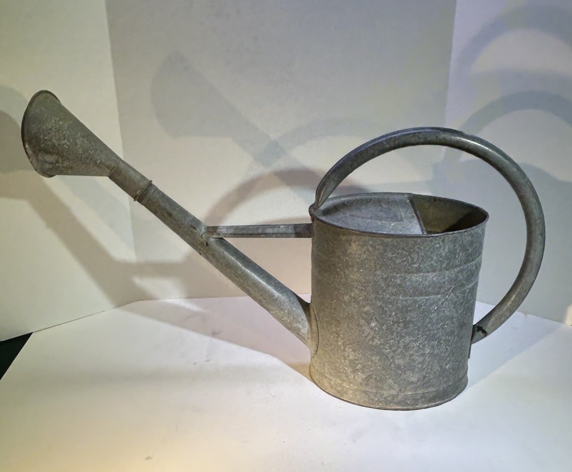 Vintage Antique GERMAN BAT 10L Liter GALVANIZED Watering Can Very Nice Condition