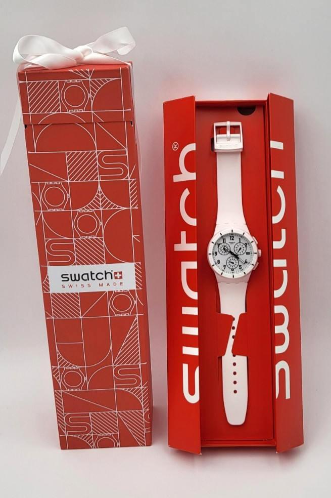 Swatch TWICE AGAIN SUSW402 White Chronograph Swiss Quartz Watch 42mm