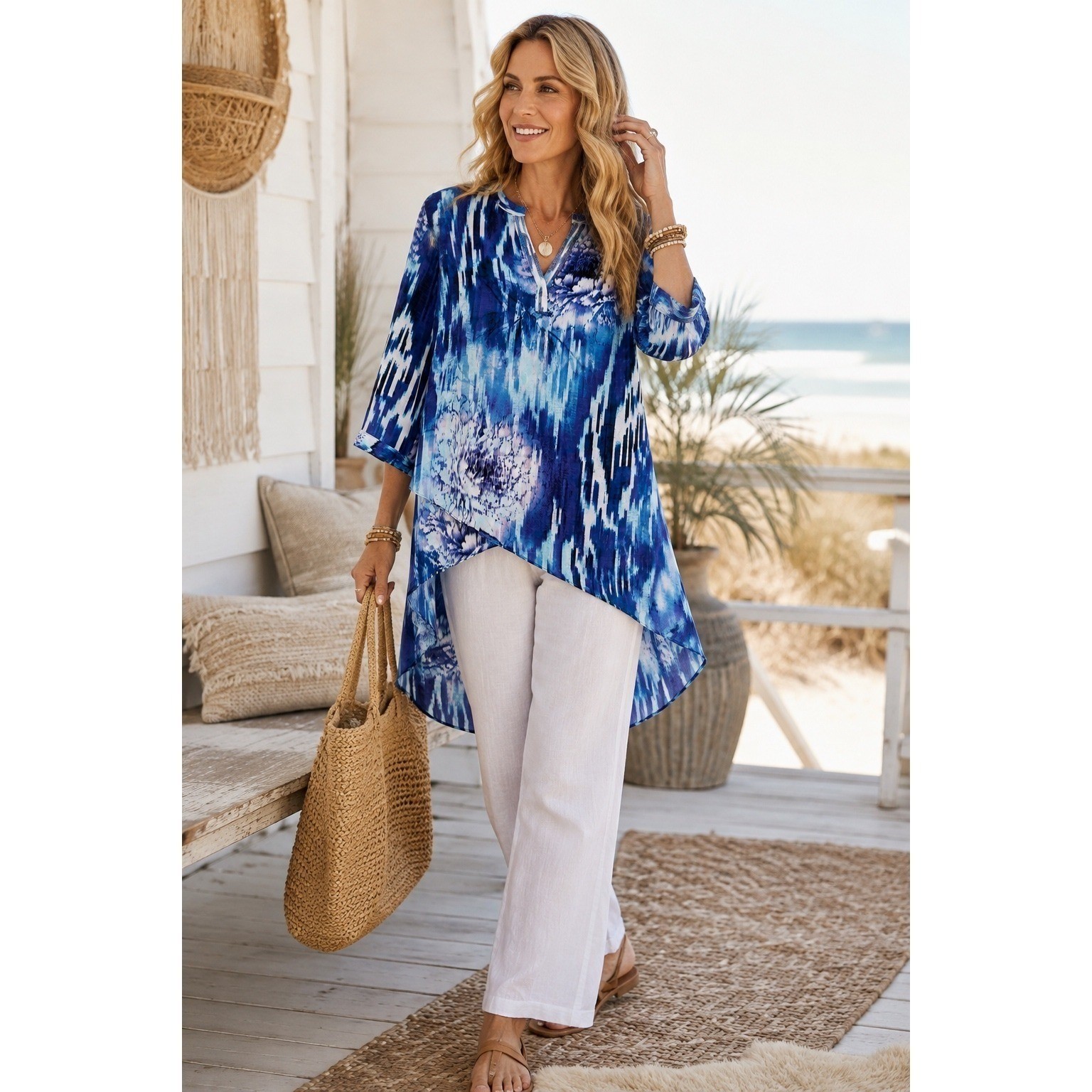 Chicos Blue Floral Abstract Ikat Tunic Hi Lo Asymmetrical Boho Top Size 0 XS S
