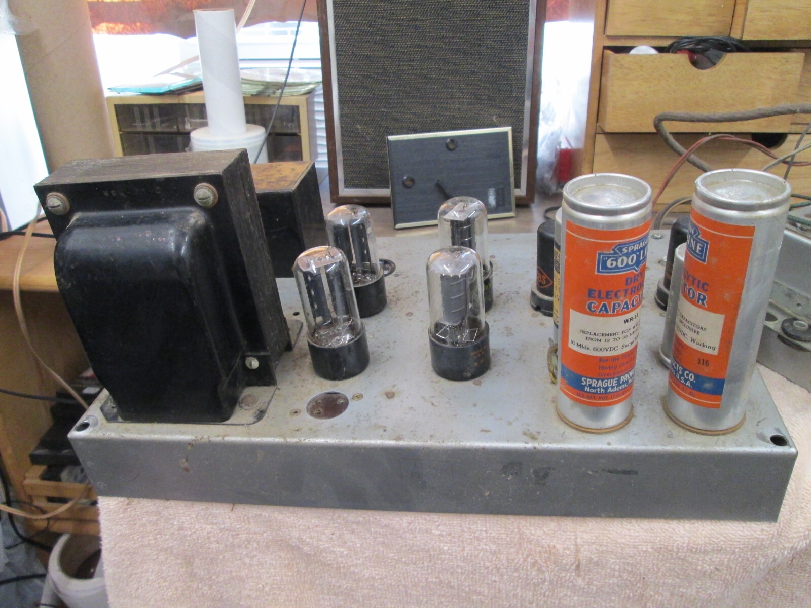 Capehart 634927 tube amplifier pulled from a Panamuse console Powers on Capehart 634927 tube amplifier pulled from a Panamuse console Powers on