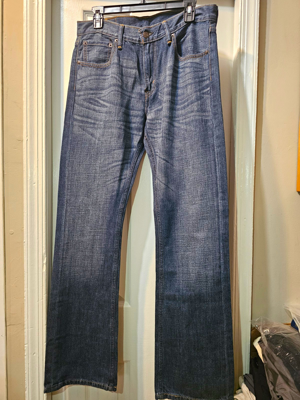 Men’s Levi’s 527 Bootcut Blue Denim Jeans Medium Wash 5-Pocket Zip Fly