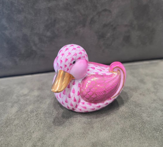 Herend Dapper Ducky raspberry Herend Dapper Ducky raspberry
