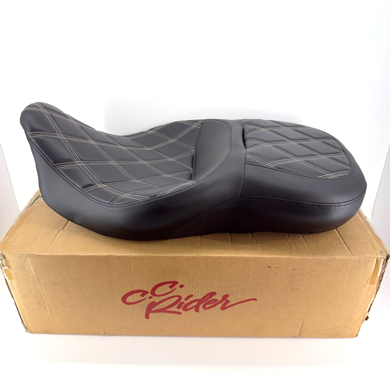 C.C. Rider 09-25 Harley Touring 2-Up Gel Seat Lattice Diamond Stitched SC52