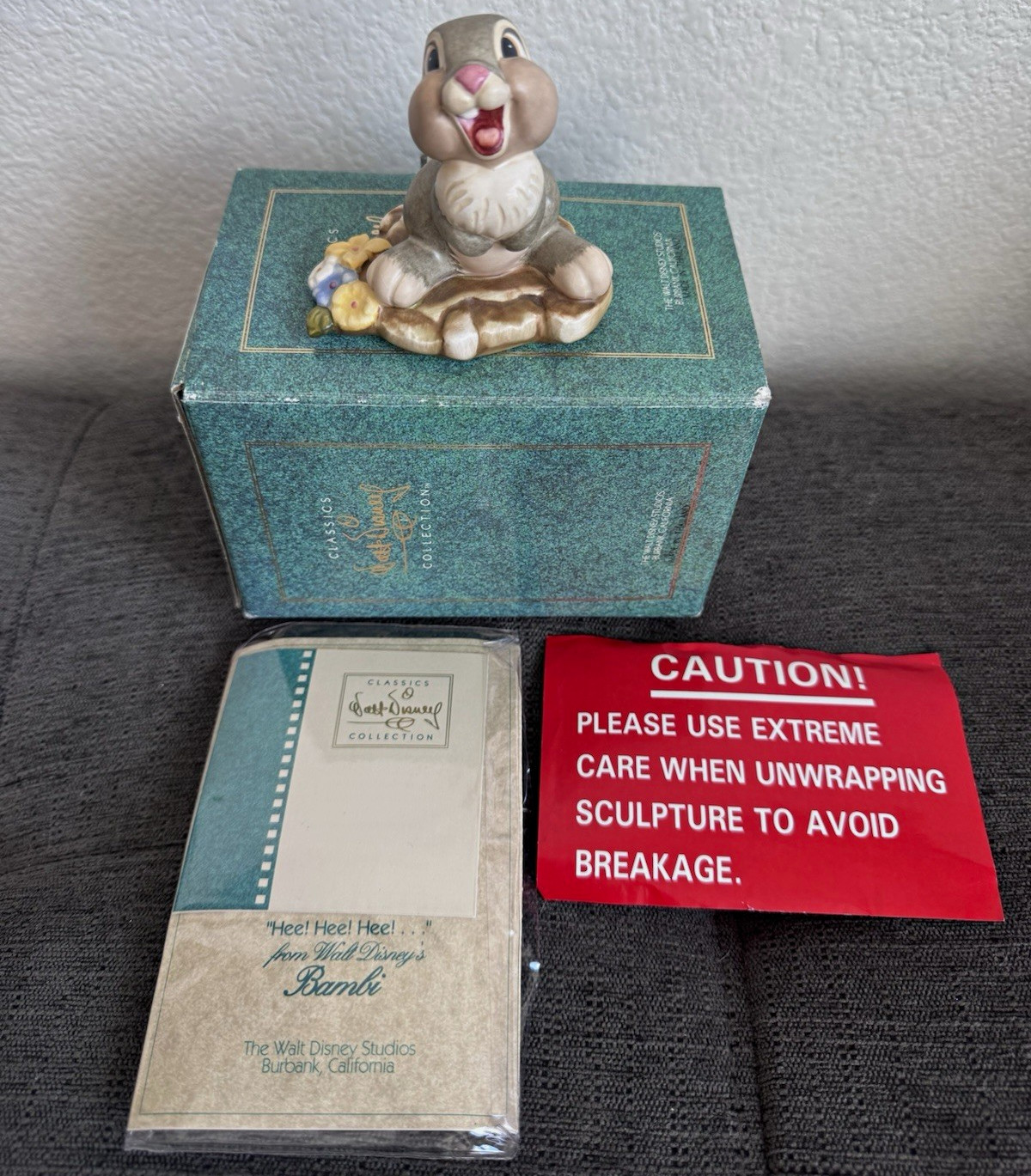 Disney WDCC Classics Collection Bambi Thumper Disney WDCC Classics Collection Bambi Thumper