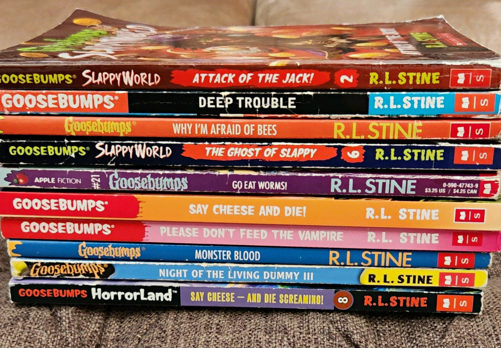 R.L. Stine Goosebumps Lot Of 10 Paperback Books Set #2 R.L. Stine Goosebumps Lot Of 10 Paperback Books Set #2