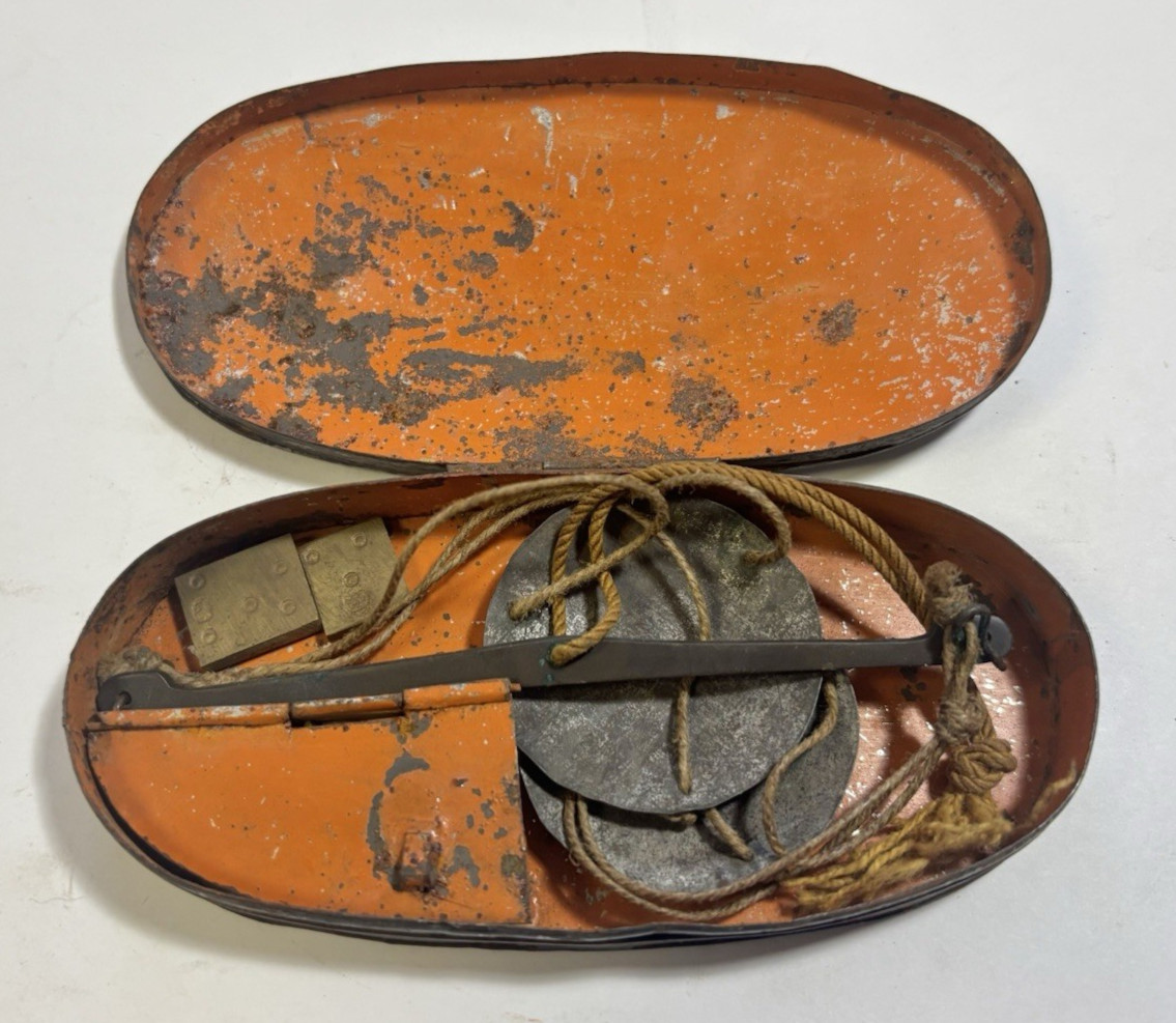 Great Antique Early - Mid 19th C TIN Gold / Opium Scale w/ Weights - Good Paint Great Antique Early - Mid 19th C TIN Gold / Opium Scale w/ Weights - Good Paint