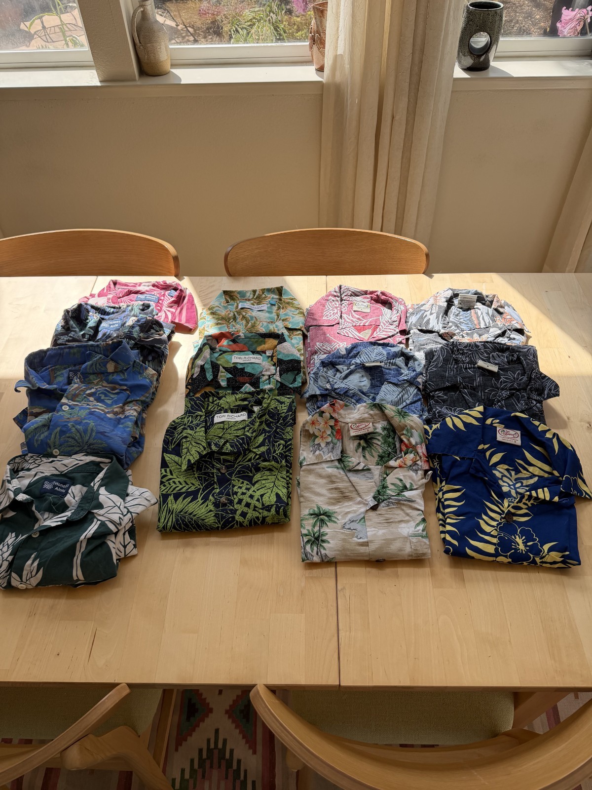 Go Barefoot Hawaiin Shirt LOT of 13 shirts mostly NEW