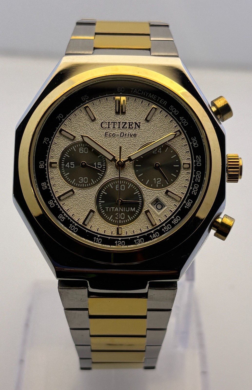 Vintage Men\'s Citizen Eco-Drive Chrono Quartz White Dial Date/Small-Sec Watch
