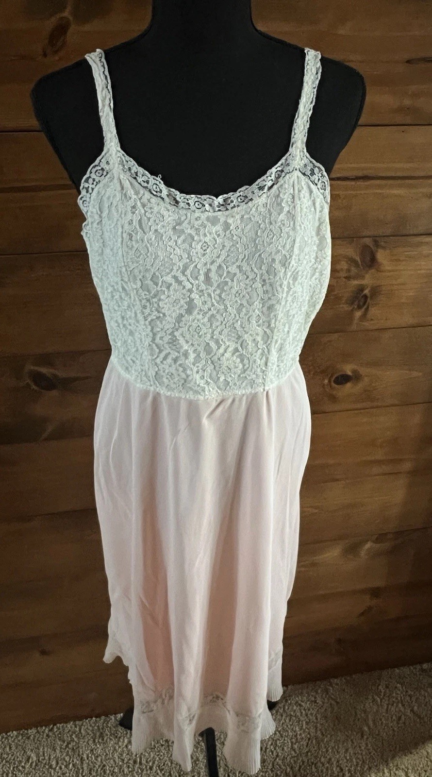 Vintage 1960’s 1970’s Sears Roebuck & Co. Nightgown Dress Slip Size Large Nylon Vintage 1960’s 1970’s Sears Roebuck & Co. Nightgown Dress Slip Size Large Nylon